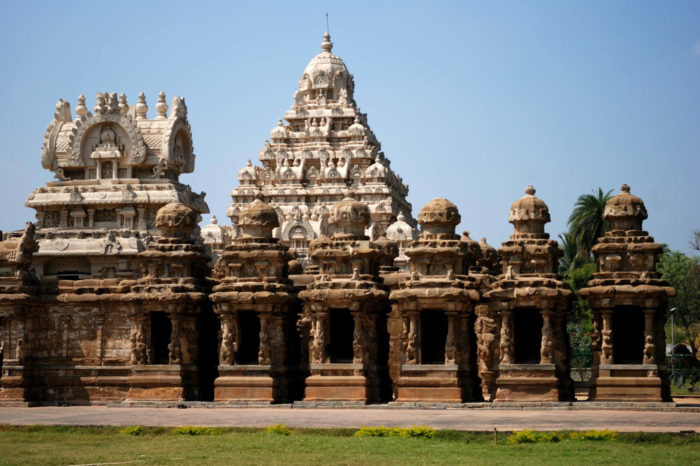 TEMPLES & RELIGIOUS TOURS